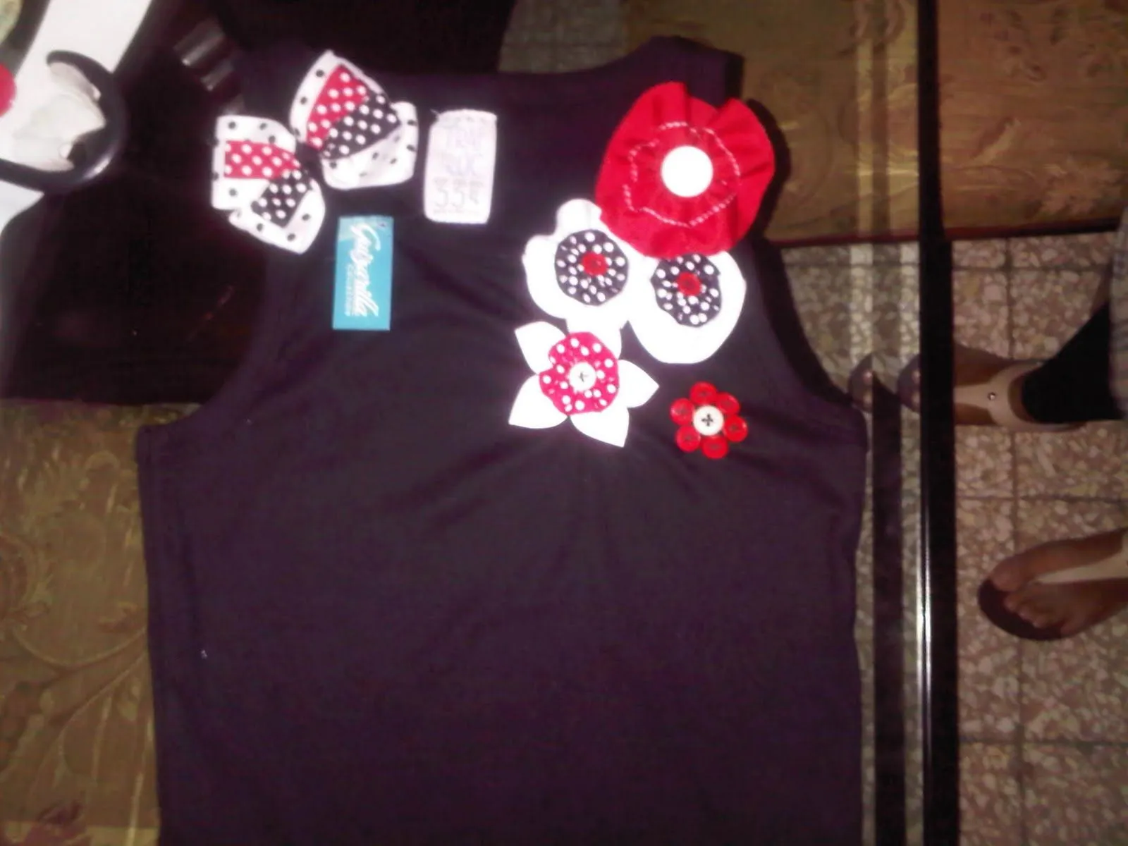  ... encantan un simple t shirt queda de lujo con estos adornos en flores