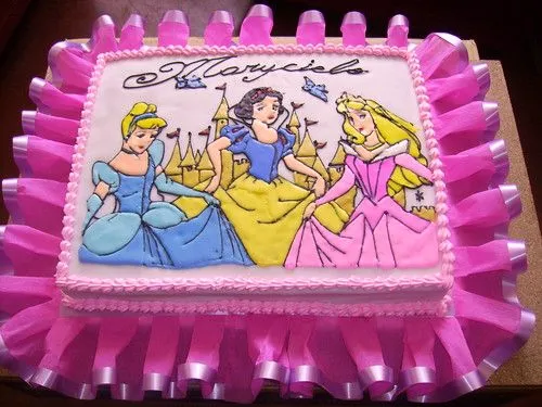 Tortas de princesas decoradas con merengue - Imagui