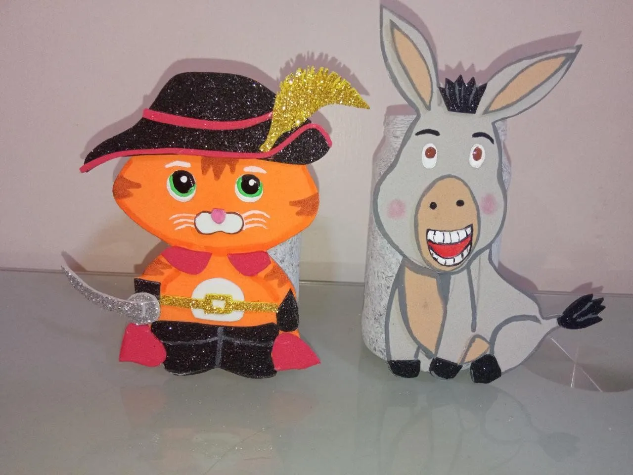 Eng/Esp] Mini galls for children's parties with characters 