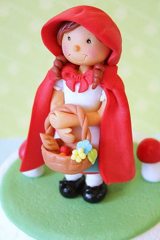 Hoy te enseñamos como modelar una tierna muñequita de cuento en ... Hoy te enseñamos como modelar una tierna muñequita de cuento en ...