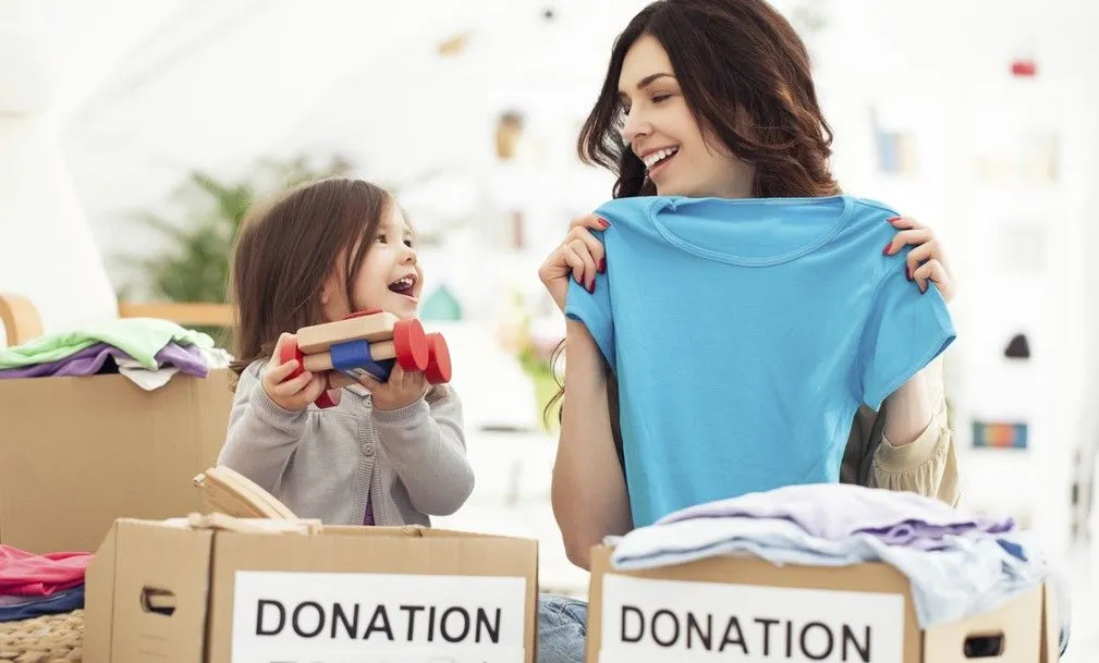 Cómo enseñar a los niños el valor de la solidaridad | Estilo de Vida Madres | Univision Cómo enseñar a los niños el valor de la solidaridad | Estilo de Vida Madres | Univision
