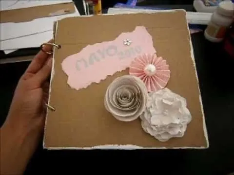 Segunda entrega 10 de mayo. Mini Album reciclado - YouTube Segunda entrega 10 de mayo. Mini Album reciclado - YouTube