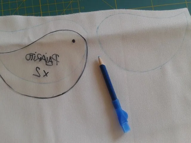 EntreHilos y algo más: TUTORIAL: COMO HACER MIS PAJARITOS EntreHilos y algo más: TUTORIAL: COMO HACER MIS PAJARITOS