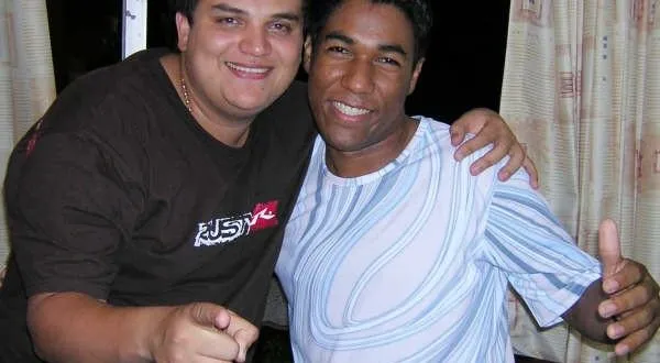 Entrevista con Silvestre Dangond hablando de Kaleth Morales ... Entrevista con Silvestre Dangond hablando de Kaleth Morales ...