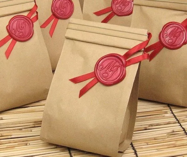 Como envolver tus regalos con papel kraft de un forma original y ...