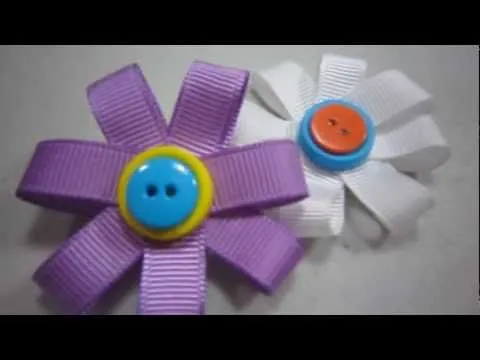Episodio 519-Cómo hacer una flor de cinta de gro broche estilo 1 ... Episodio 519-Cómo hacer una flor de cinta de gro broche estilo 1 ...