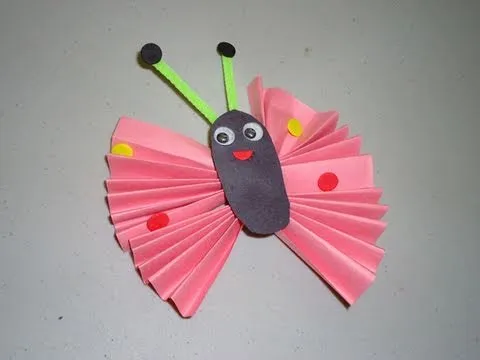 Episodio #569- Cómo hacer una mariposa con papel de construccion ... Episodio #569- Cómo hacer una mariposa con papel de construccion ...