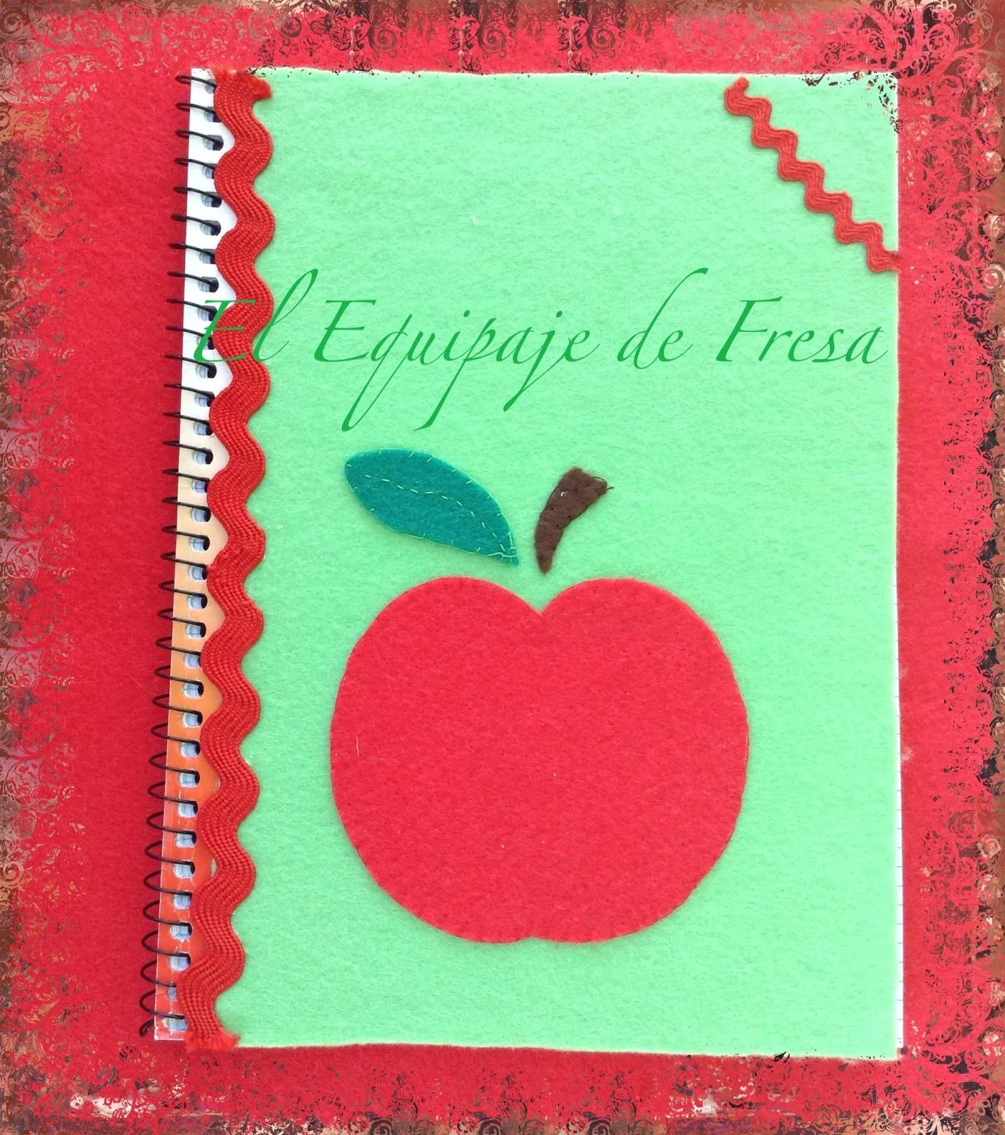 El Equipaje de Fresa: Cuadernos forrados