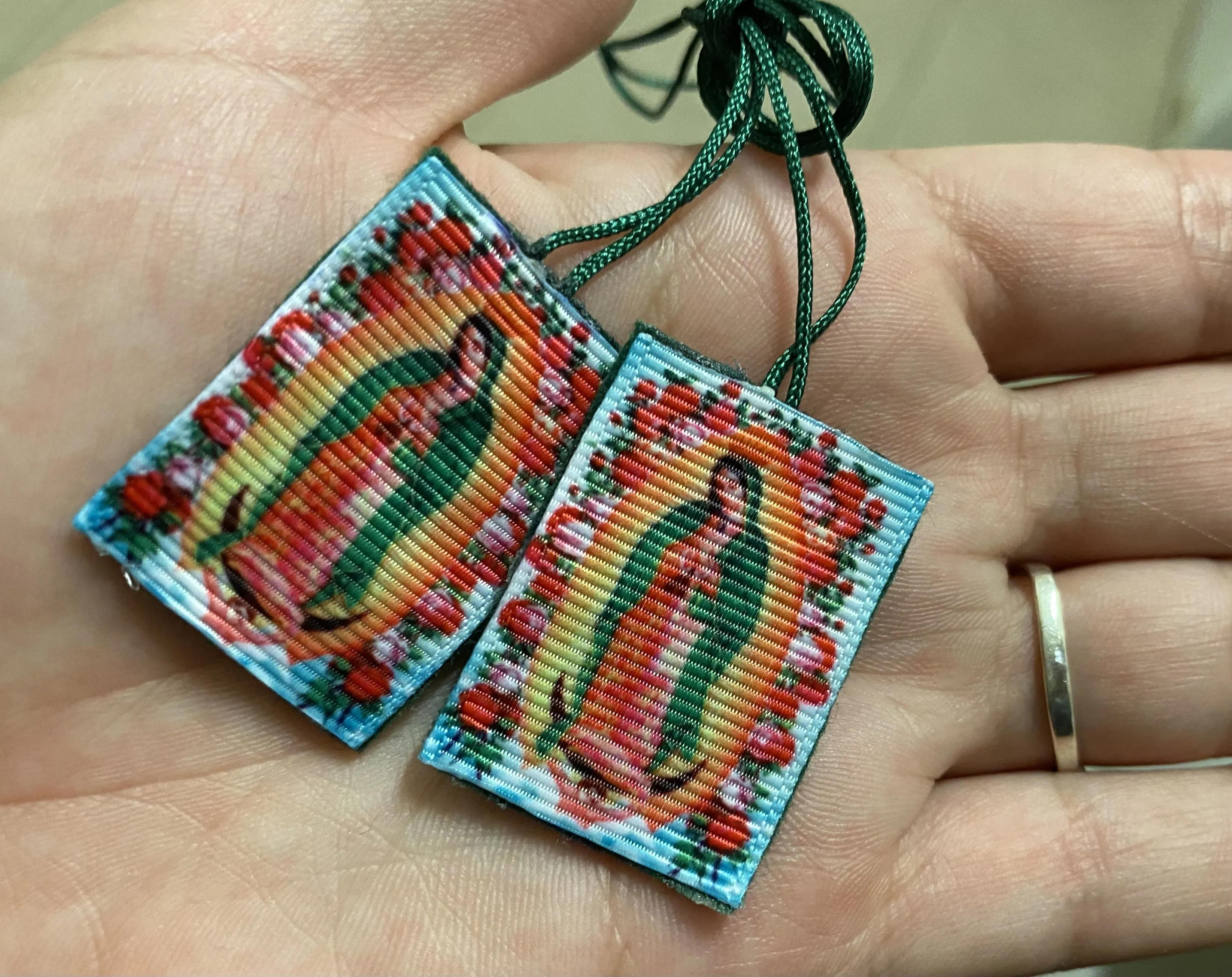 Escapulario Virgen de Guadalupe - Artesanum Escapulario Virgen de Guadalupe - Artesanum