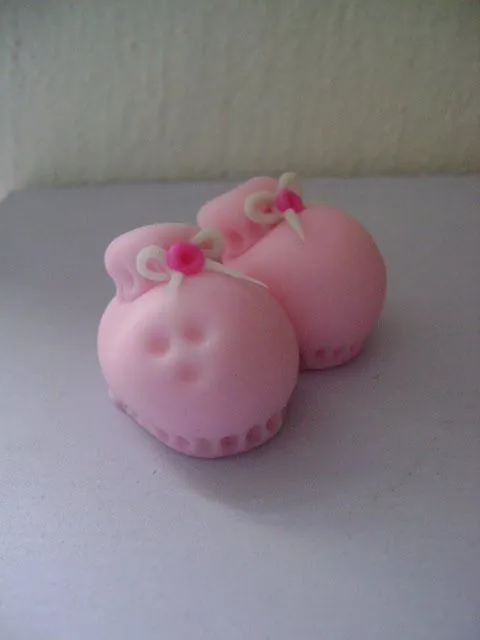Souvenir en porcelana fria nacimiento - Imagui