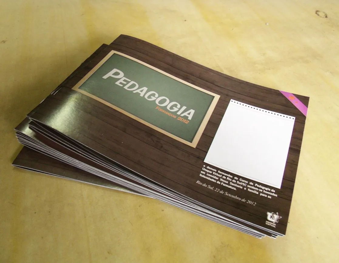 Escolha a mensagem para o convite de formatura - Revista Comemore Escolha a mensagem para o convite de formatura - Revista Comemore