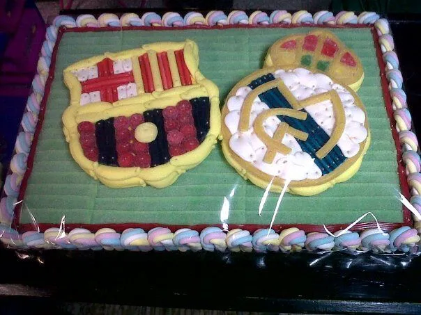 El Goloso.net: Tarta Chuches Escudo Barcelona El Goloso.net: Tarta Chuches Escudo Barcelona