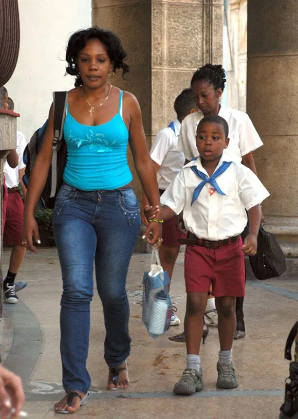 A la escuela hay que llegar puntual | Cubadebate A la escuela hay que llegar puntual | Cubadebate