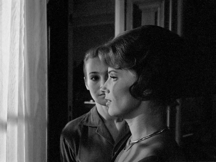 Esculpiendo el tiempo: El silencio (Tystnaden, 1963) de Ingmar ... Esculpiendo el tiempo: El silencio (Tystnaden, 1963) de Ingmar ...