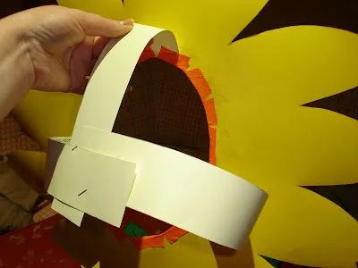 LA ESENCIA DE MI PROPIA EXISTENCIA.: DISFRAZ DE GIRASOL, PASO A PASO.