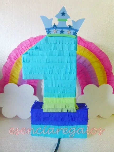 Esencia Regalos: piñata numero 1-principe