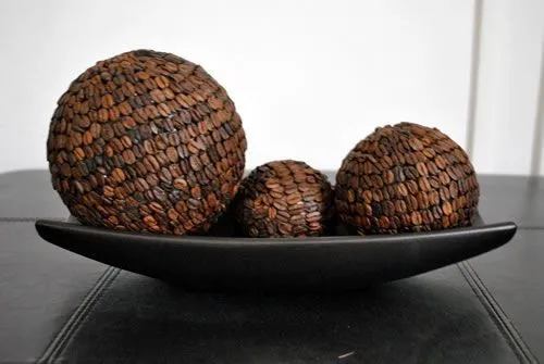 esferas decoradas con granos de café | DIY manualidades geniales ... esferas decoradas con granos de café | DIY manualidades geniales ...