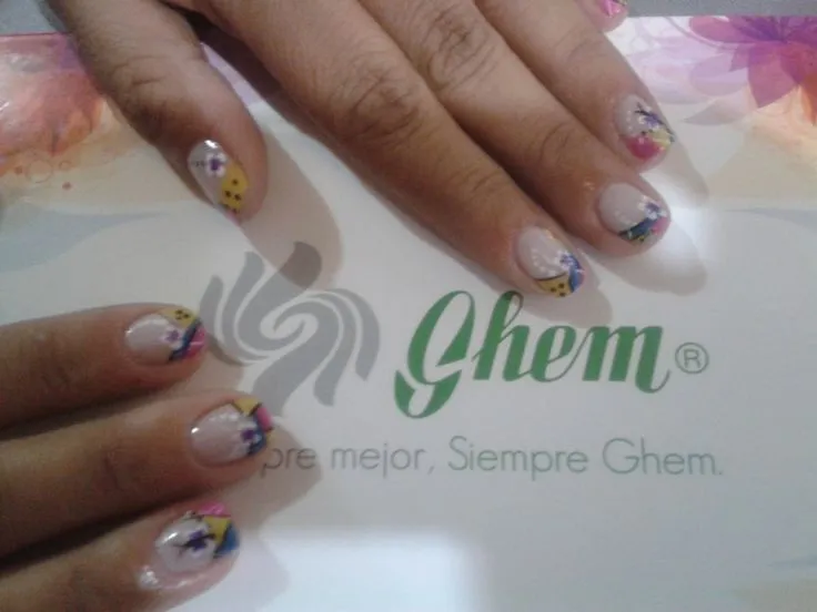 Con esmaltes GHEM | mis Decorados | Pinterest Con esmaltes GHEM | mis Decorados | Pinterest