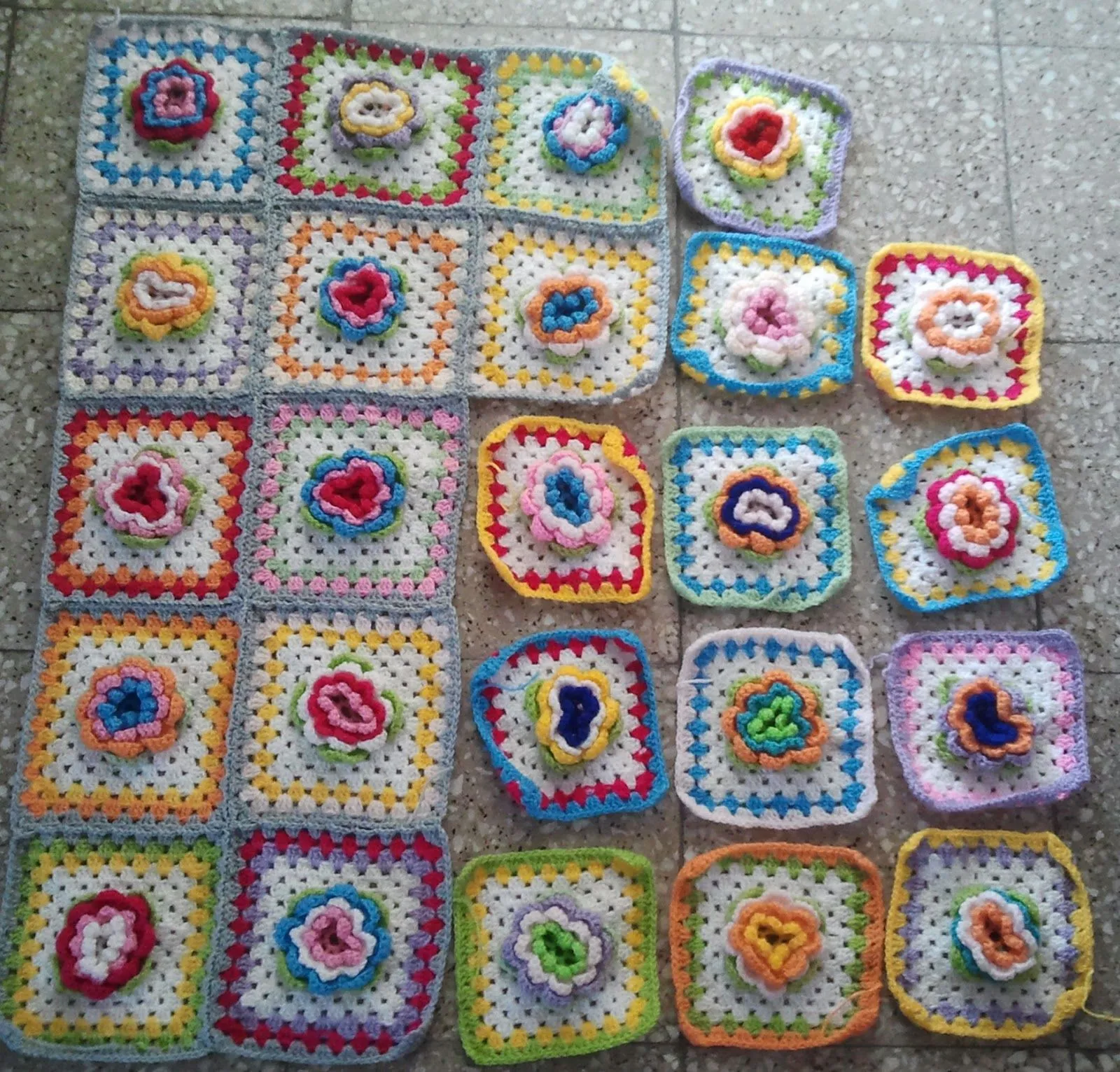 Un espacio para mi.: REPORTE DE AVANCES MANTAS CROCHET!! Un espacio para mi.: REPORTE DE AVANCES MANTAS CROCHET!!