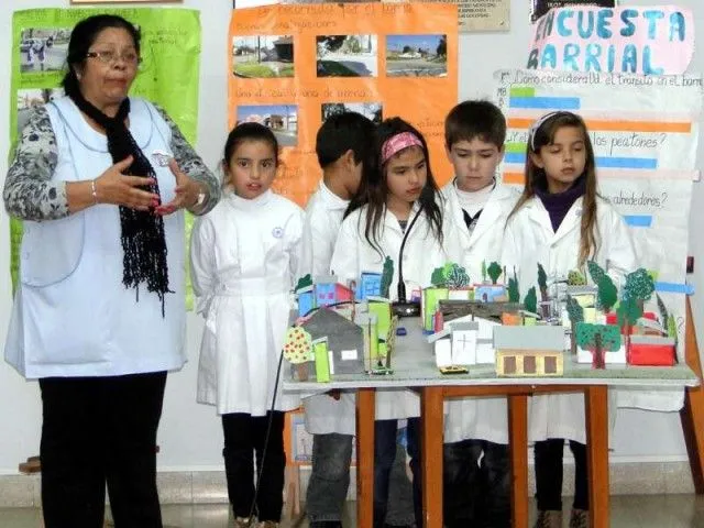 Maquetas de las señales de transito - Imagui