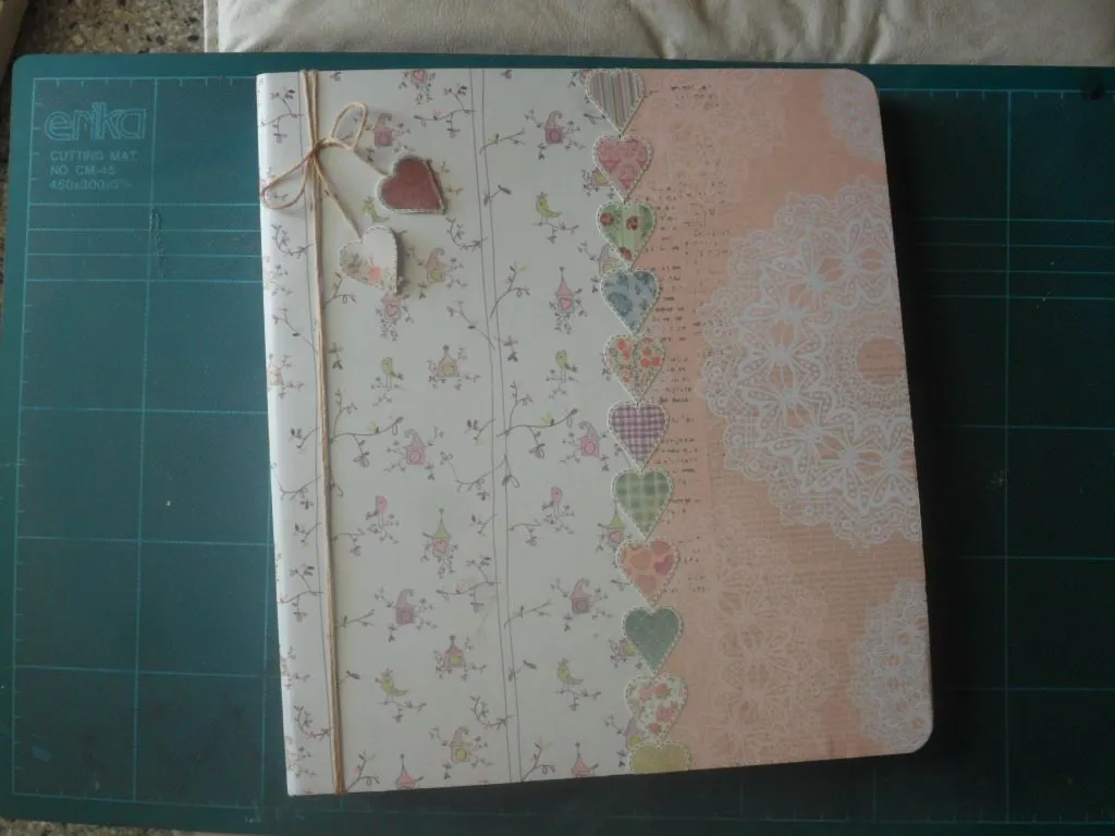 Esperanza Scrap: Para decorar las carpetas.