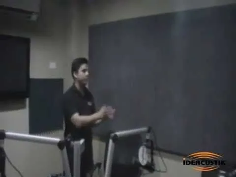 Espumas Acústicas Vs Paneles Acústicos P48 - YouTube