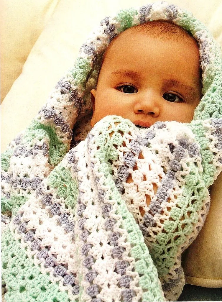 Solo esquemas y diseños de crochet: COBIJA BEBE