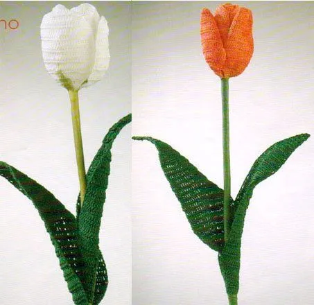 Solo esquemas y diseños de crochet: TULIPANES Solo esquemas y diseños de crochet: TULIPANES