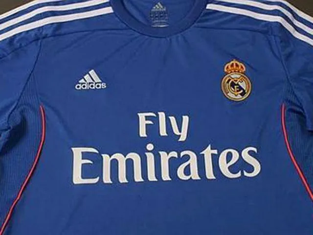 Éstas son las nuevas camisetas del Real Madrid | Sopitas.com