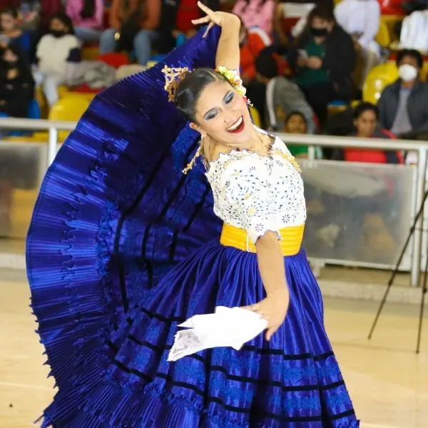 Estela - Chimbote,: ¡Marinera Norteña para niños, jóvenes y adultos! Nivel básico e intermedio. ¡Aprende desde cero! Estela - Chimbote,: ¡Marinera Norteña para niños, jóvenes y adultos! Nivel básico e intermedio. ¡Aprende desde cero!