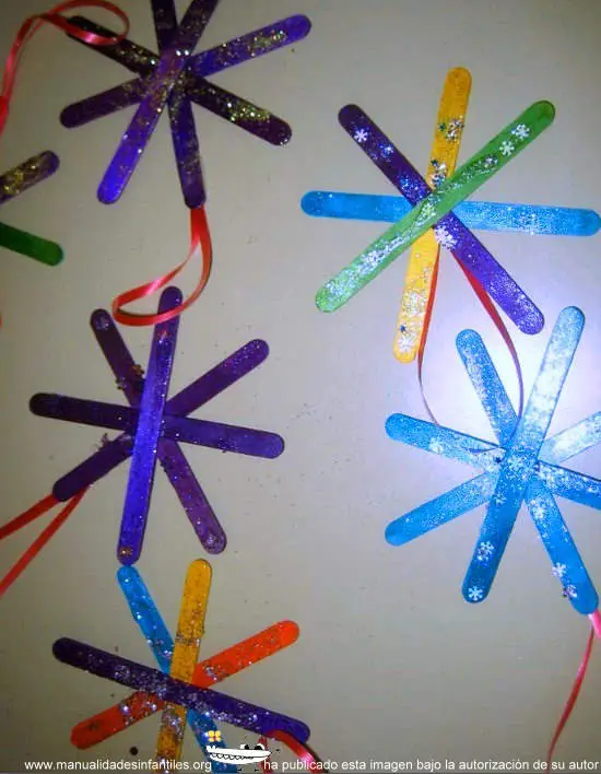 Estrellas de Navidad - Manualidades Infantiles Estrellas de Navidad - Manualidades Infantiles