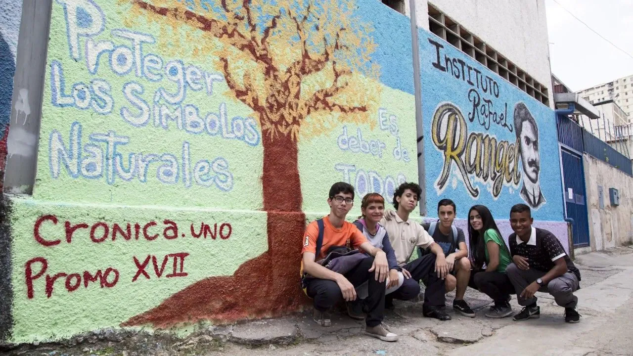 Estudiantes promueven el cuidado de los símbolos naturales en Coche Estudiantes promueven el cuidado de los símbolos naturales en Coche