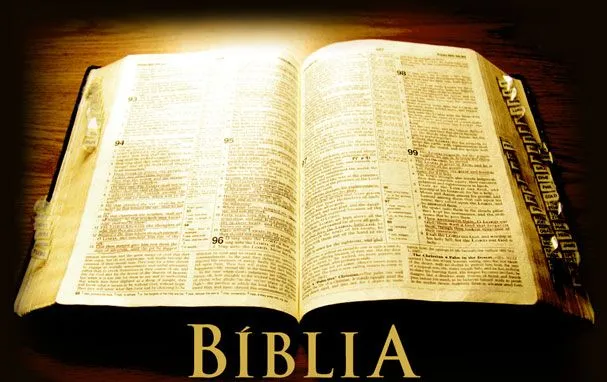 Evangélicos y Católicos marchan en el Día de la Biblia Evangélicos y Católicos marchan en el Día de la Biblia