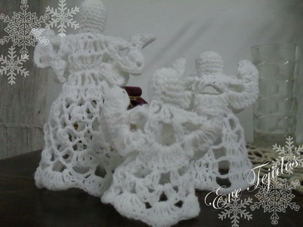 Eve Teje: Adornitos navideños tejidos a crochet Eve Teje: Adornitos navideños tejidos a crochet