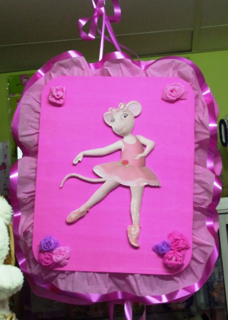 Eventos para tu Bebé: Piñata de Angelina Ballerina Eventos para tu Bebé: Piñata de Angelina Ballerina