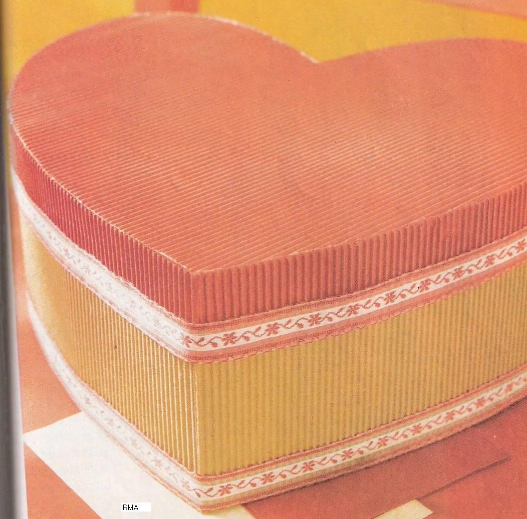 UNA PRACTICA CAJITA DE CORAZON EN CARTON CORRUGADO PARA CUALQUIER ...