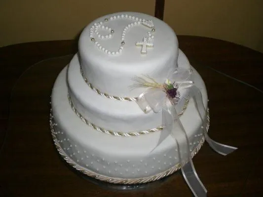Tortas para primera comunión 2013 - Imagui