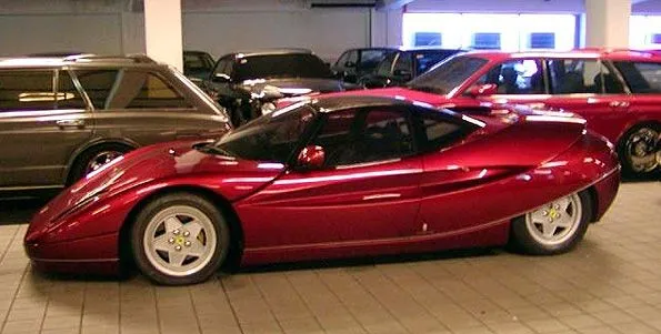 EXITO PERSONAL: LA COLECCIÓN DE AUTOS DE LUJO MÁS GRANDE DEL MUNDO