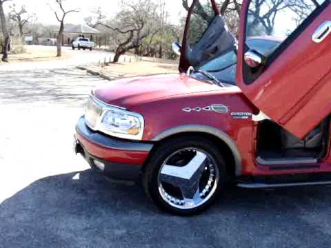 expedition con lambo doors - YouTube