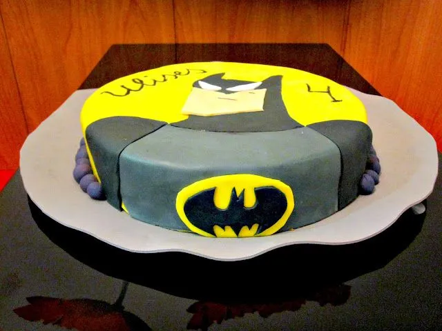 Experimentando en la cocina y algunas cosas mas...: Tarta Batman y ...