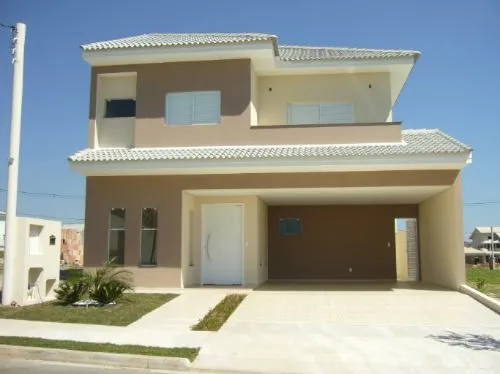 Fachadas de casas simples com varanda: 30 fotos