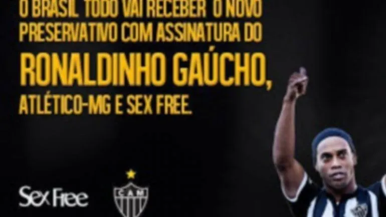 Lo que le faltaba! Ronaldinho prestó su imagen para una nueva ... Lo que le faltaba! Ronaldinho prestó su imagen para una nueva ...