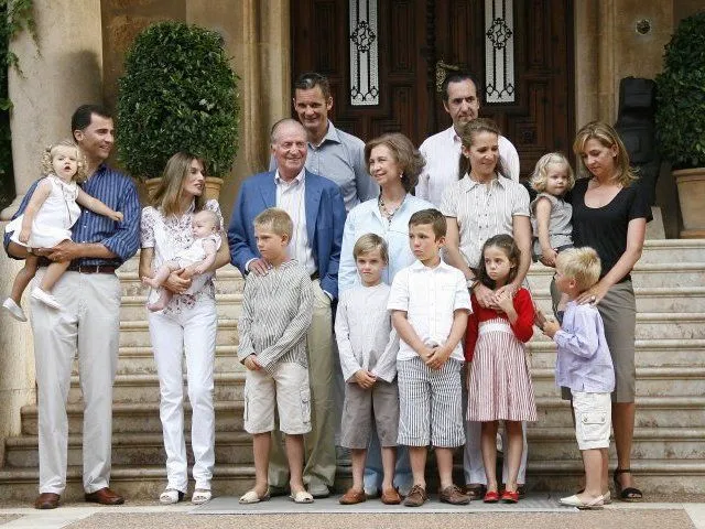 La Familia