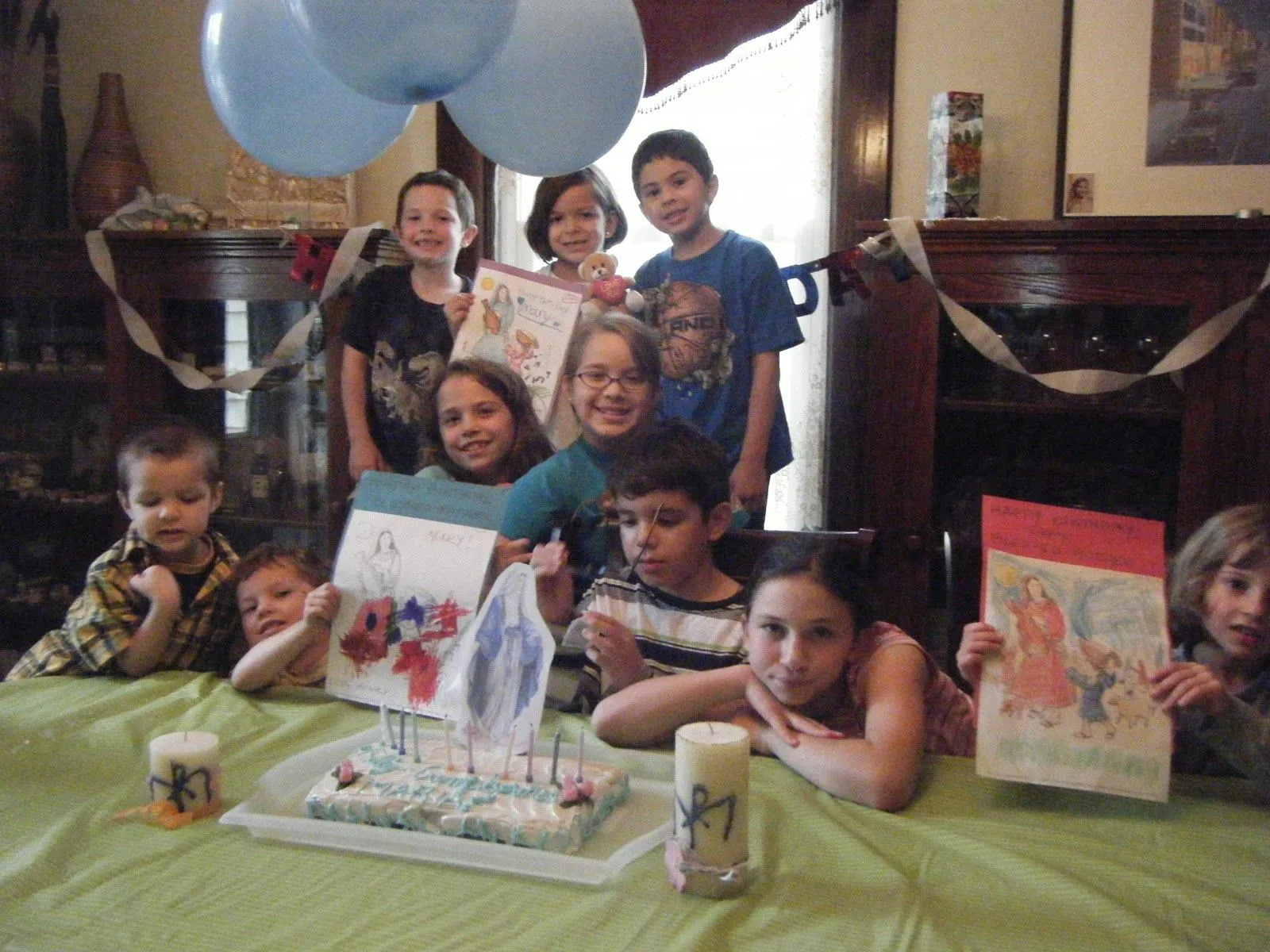 Familia Católica: ¡Feliz Cumpleaños María! - 8 de Septiembre Familia Católica: ¡Feliz Cumpleaños María! - 8 de Septiembre