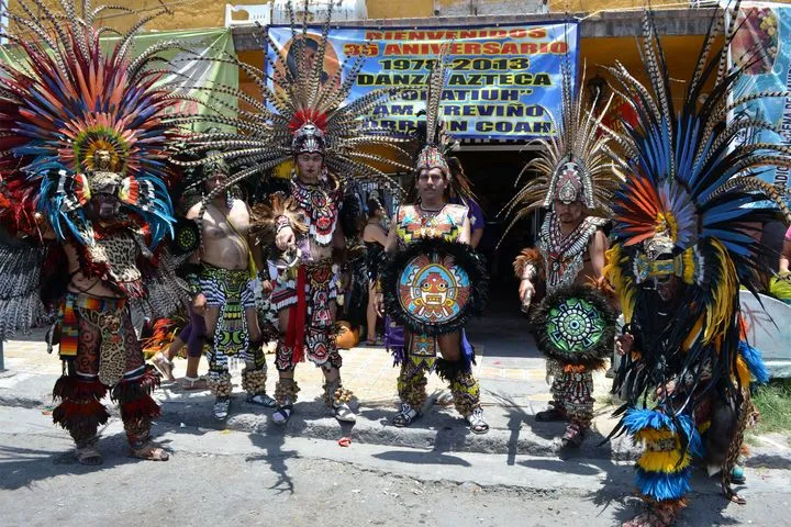 Una familia entregada a la danza