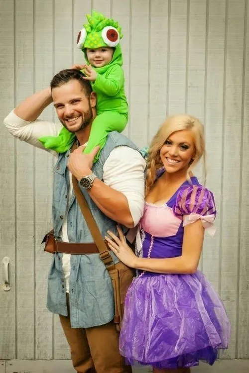 Familias que se disfrazaron para halloween juntas