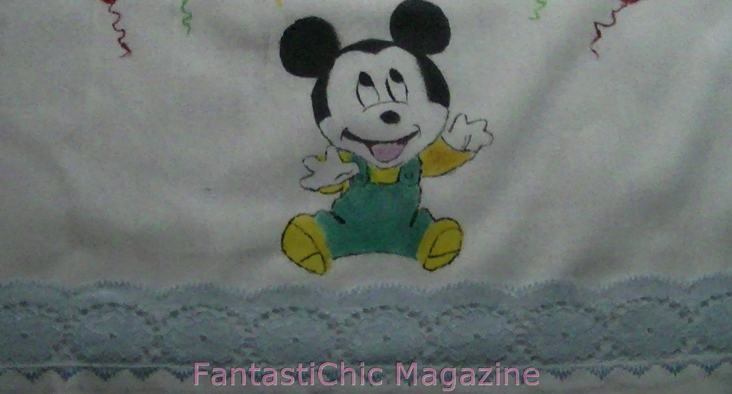 FantastiChic Magazine: Pintar un Mickey Mouse en Tela - Juego de ... FantastiChic Magazine: Pintar un Mickey Mouse en Tela - Juego de ...