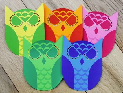 Fantástico y colorido móvil de búhos - Decoracion - EstiloPeques Fantástico y colorido móvil de búhos - Decoracion - EstiloPeques