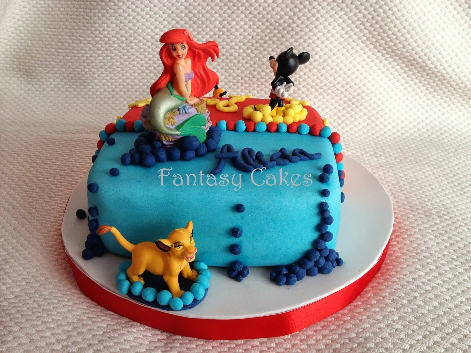 FANTASY CAKES: TARTA PERSONAJES DISNEY