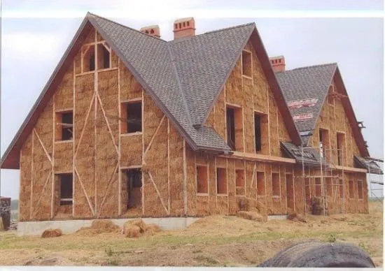 Fardos de paja para la construcción | Arkiplus Fardos de paja para la construcción | Arkiplus
